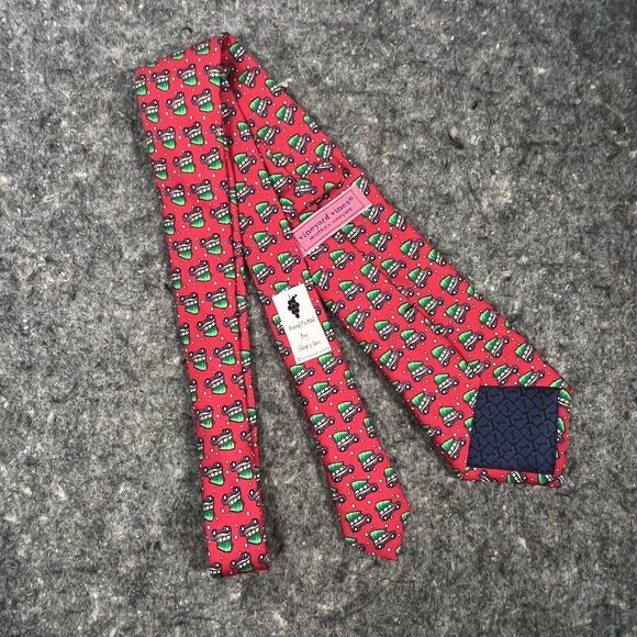 Vineyard Vines Boys / Short Mens Tie Red Christmas Woody & Tree Truck ~49" - Picture 4 of 6